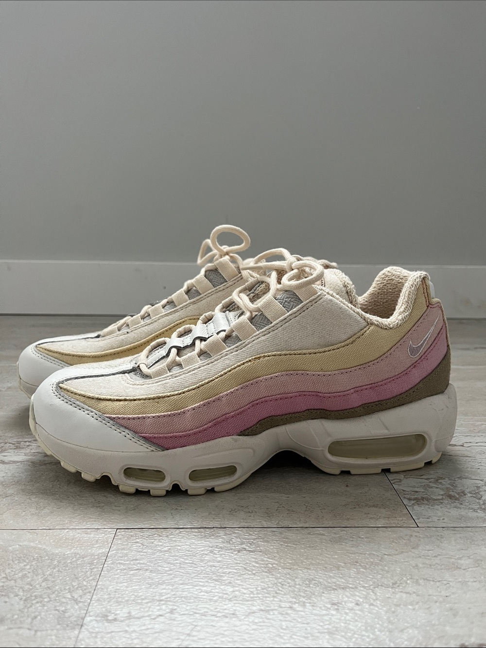 Nike Women’s Air Max 95 - Plant Color Collection 2019